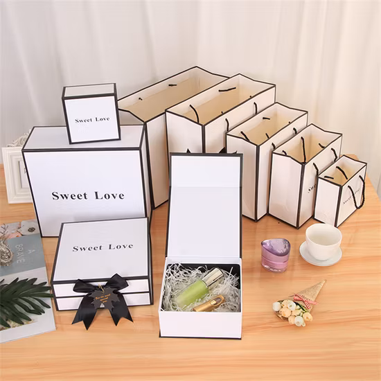 Caja de regalo de papel de empaquetado del chocolate de la joyería de la caja de embalaje de papel de encargo